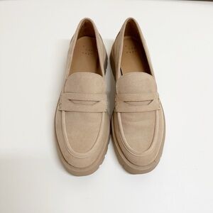 A New Day Tan Chunky Loafers Size 8.5